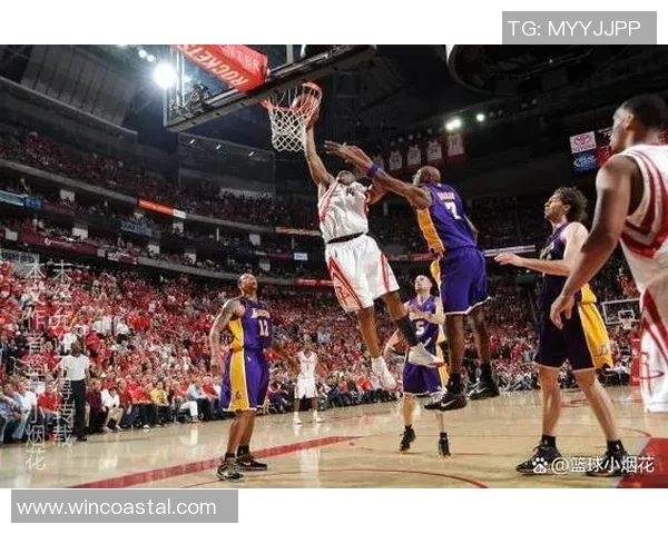 1999年湖人对火箭经典对决回顾及赛季精彩瞬间分析